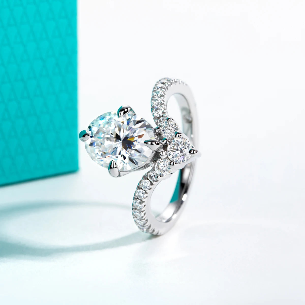 3 CT Oval Cut Moissanite Engagement Ring