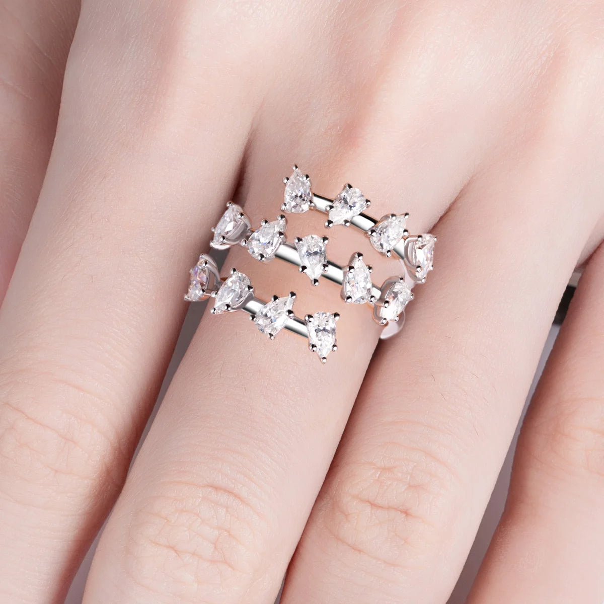 3.9 CTTW Pear Cut Moissanite Wedding Band