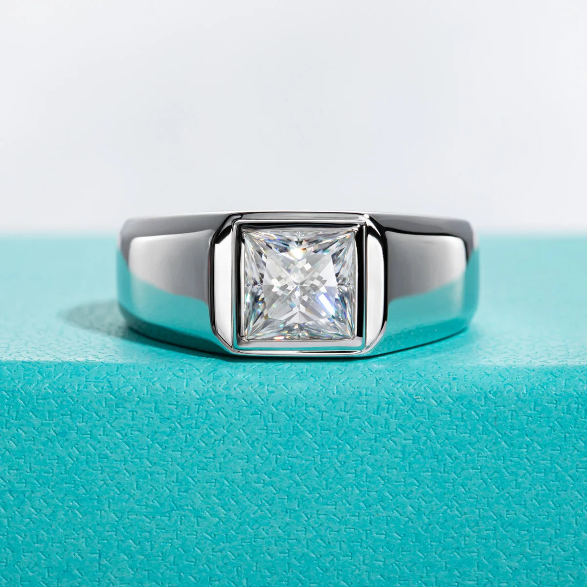 2 CT Princess Cut Men's Moissanite Ring