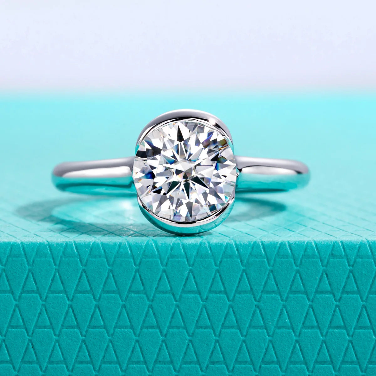 2 CT Bezel Round Cut Moissanite Engagement Ring