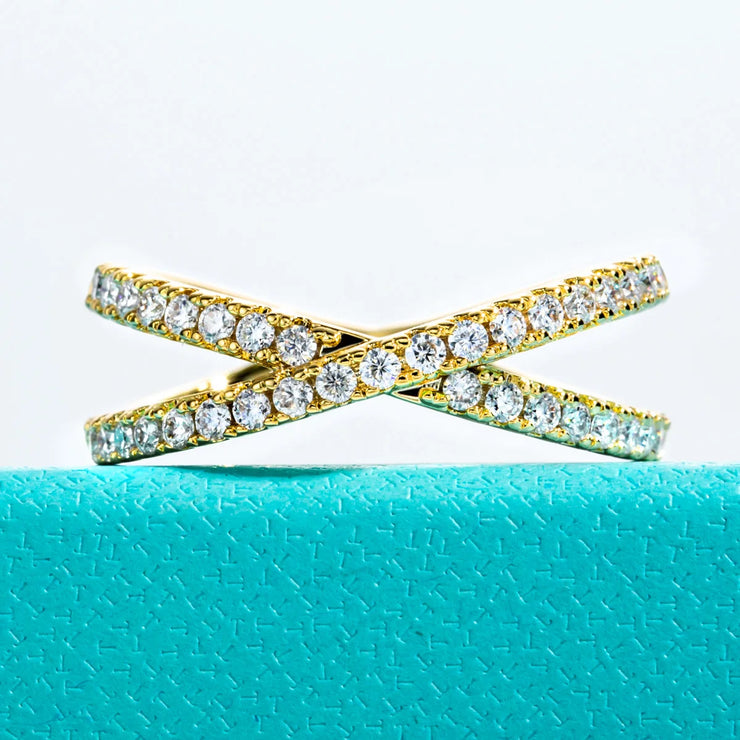 1.5mm D Color Moissanite X Crossover Wedding Bands