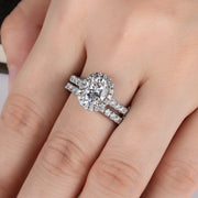 2.648CT Oval Cut D Color Moissanite Bridal Ring Set.