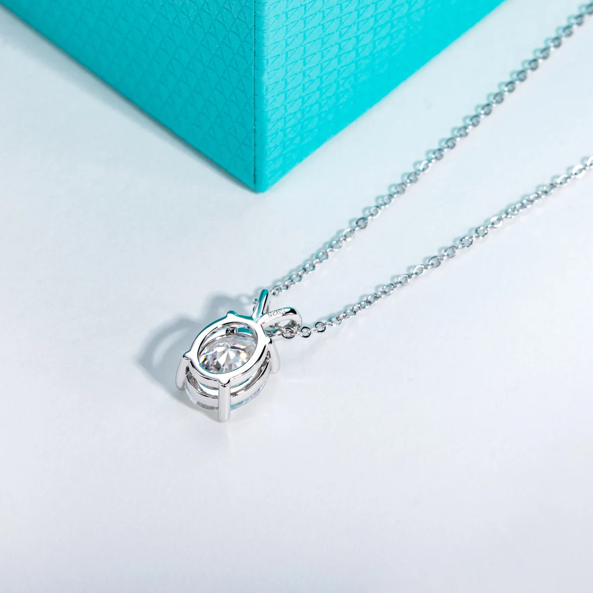 VVS1 D Color Oval Cut Moissanite Pendant Necklace