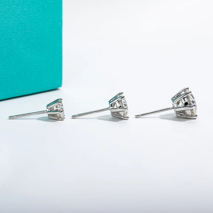 Total 4/2/1ct Moissanite Stud Earrings.