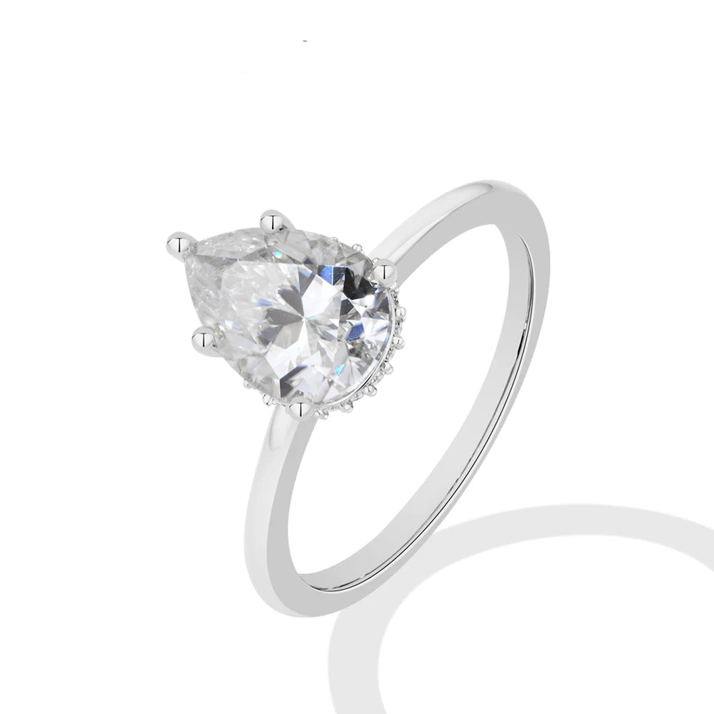 2 CT Pear Cut Moissanite Solitaire Ring
