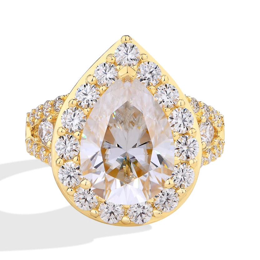6 CT Pear Cut Moissanite Engagement Ring