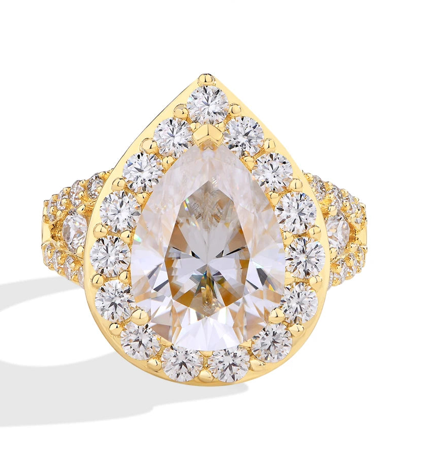 6 CT Pear Cut Moissanite Engagement Ring