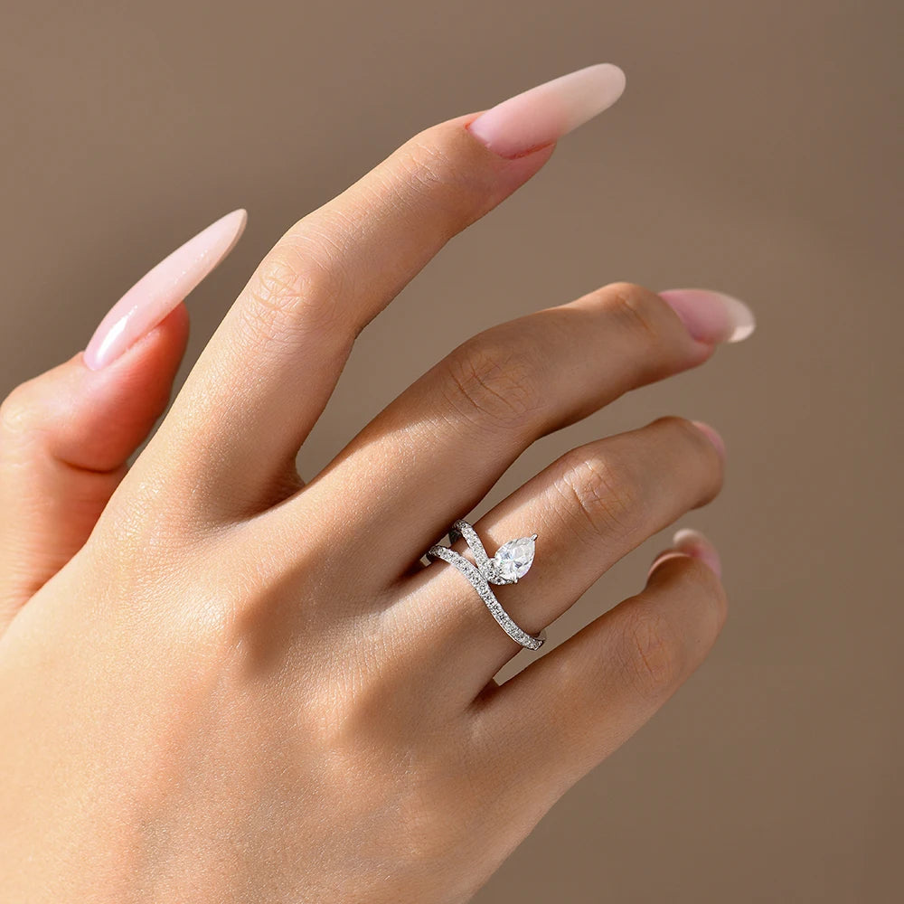 0.8 CT Pear Cut D VVS1 Moissanite Ring