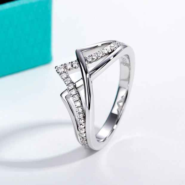 VVS1 D Color Moissanite Bridal Crown Ring