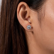 1cttw D Color Moissanite Diamond Flower Stud Earrings.