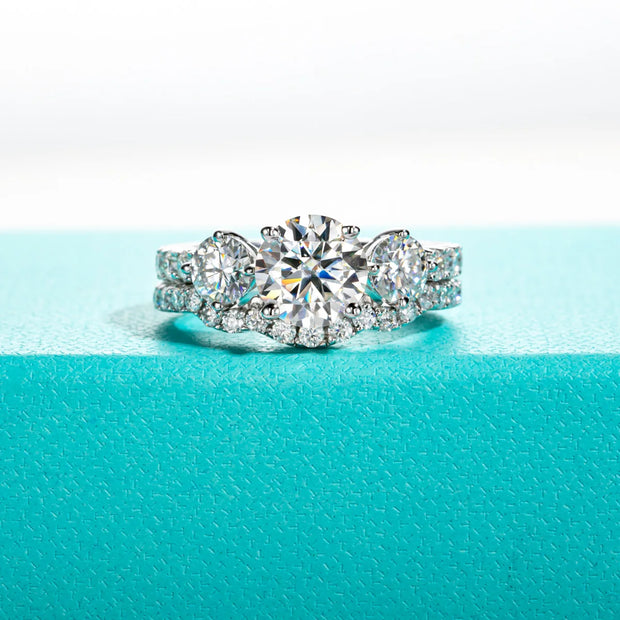 GK Moissanites 3.7cttw D Color Moissanite Bridal Set