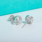 1cttw D Color Round Cut Moissanite Diamond Stud Earrings.