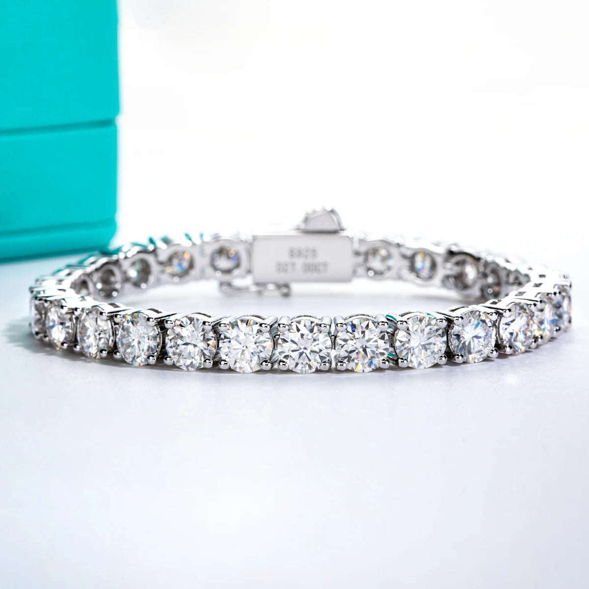 VVS1 D Color Moissanite Tennis Bracelet