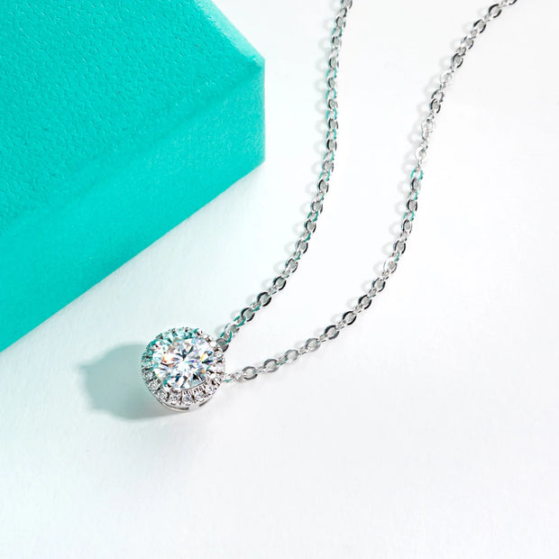 D Color 6.5mm Moissanite Classic Pendant Necklace.