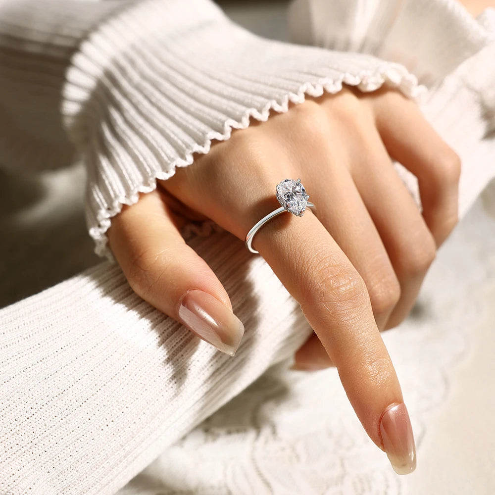 2 CT Pear Cut Moissanite Solitaire Ring