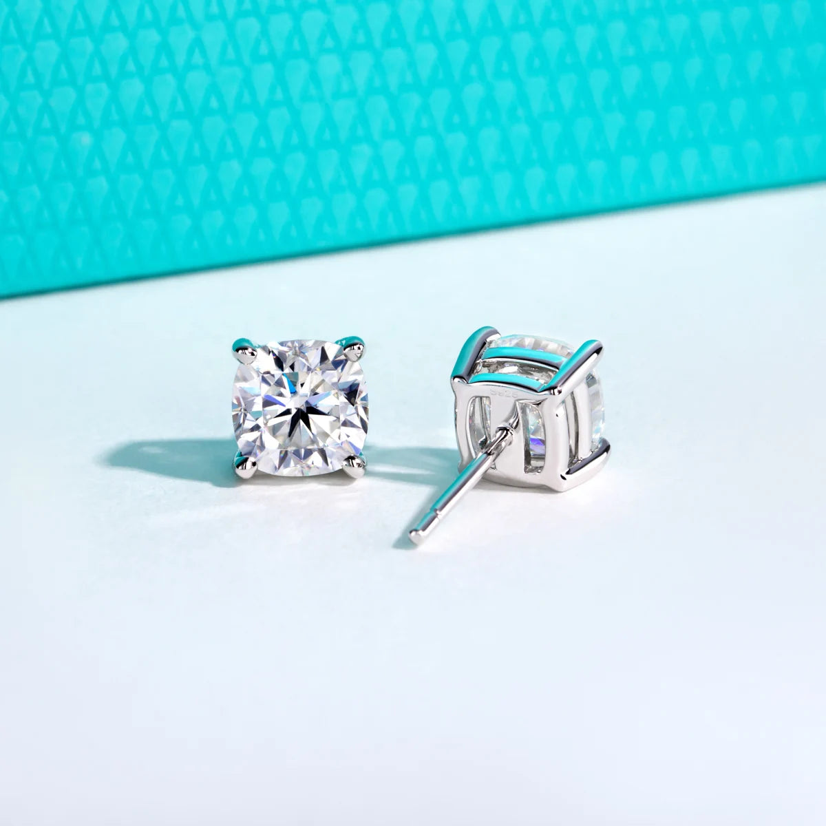 VVS1 D Color Cushion Cut Moissanite Earrings