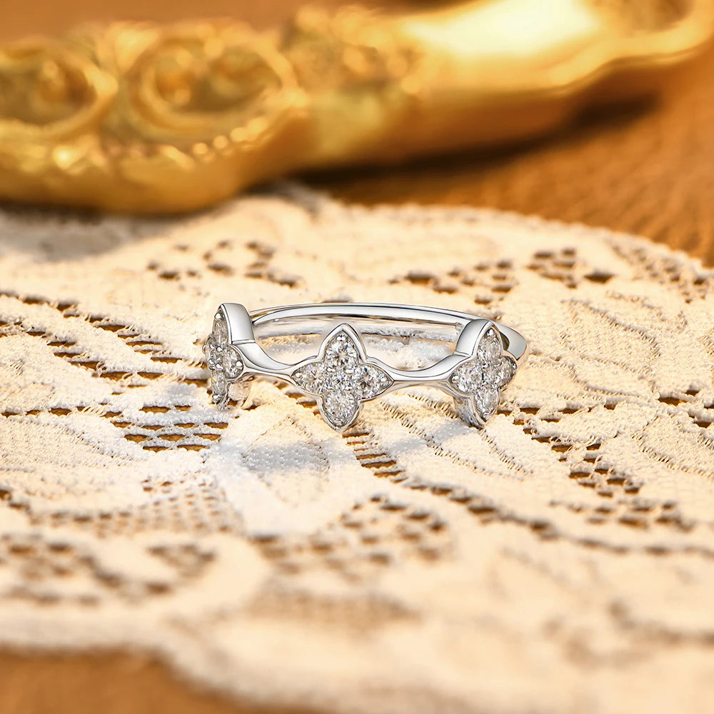 Lucky Clover Flower Moissanite Ring