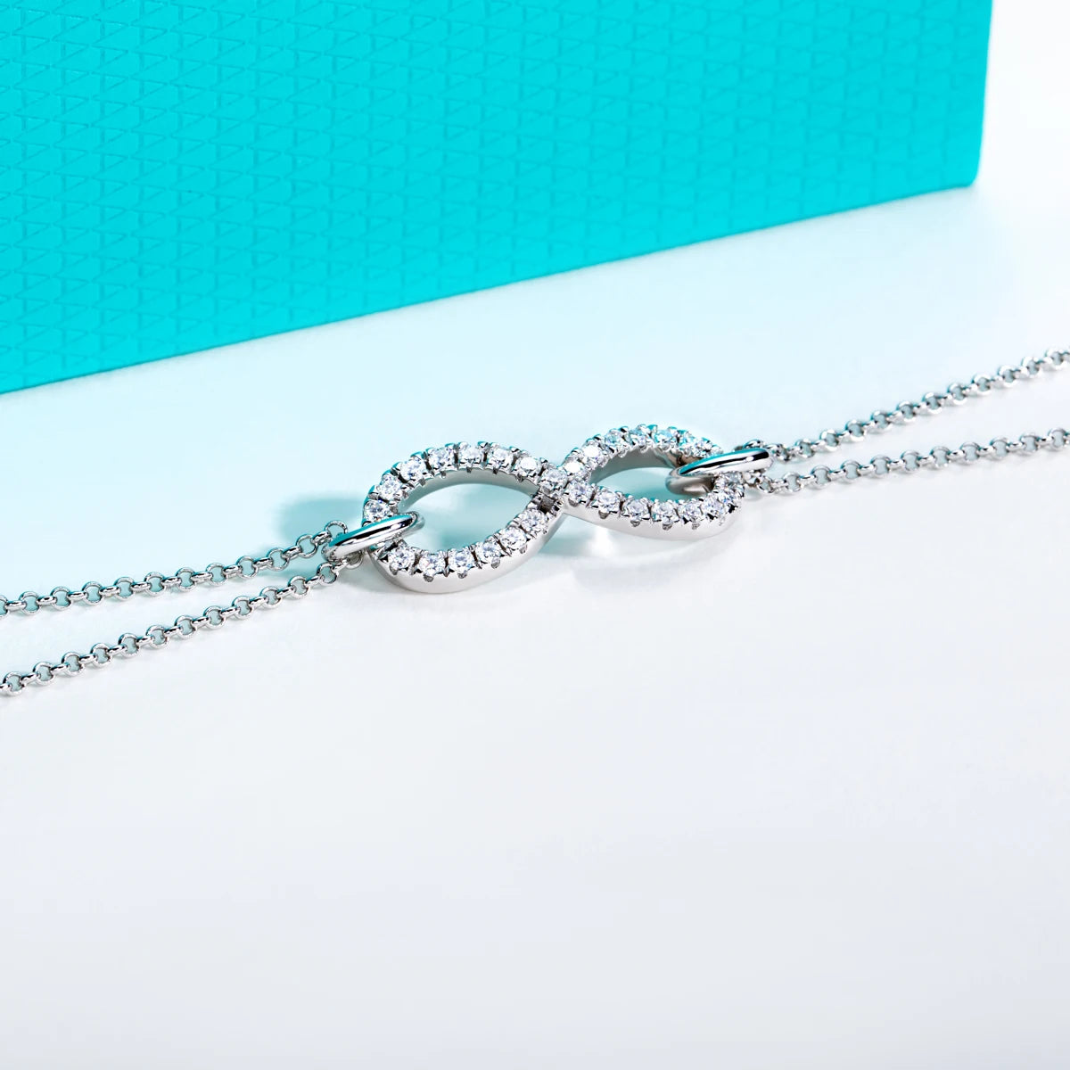 1.7MM Moissanite Bow-Knot Bracelet
