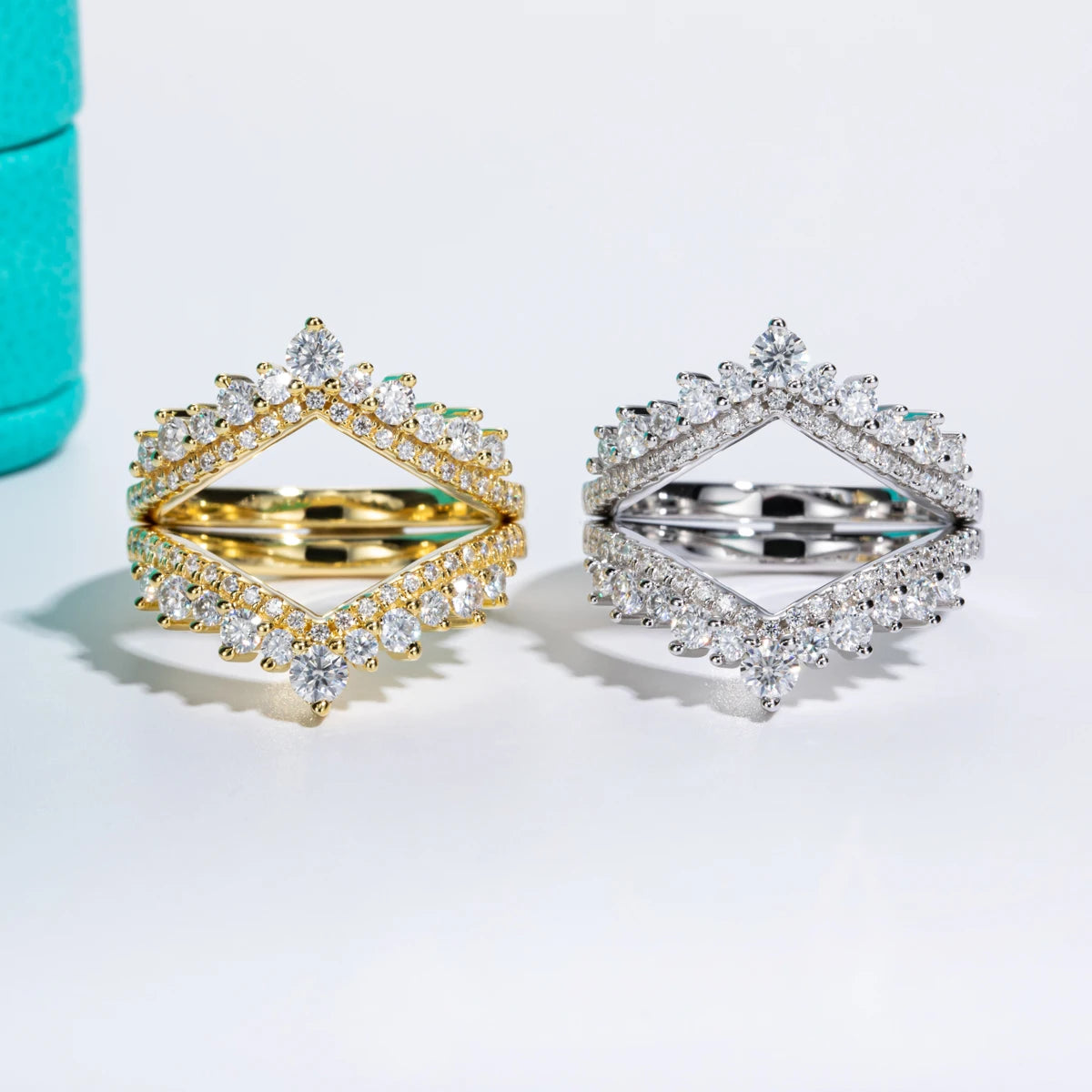 GK Moissanites 3mm Moissanite Heart Shape Wedding Bands