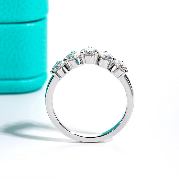 GK Moissanites 4mm 1.5cttw D Color Moissanite Wedding Band