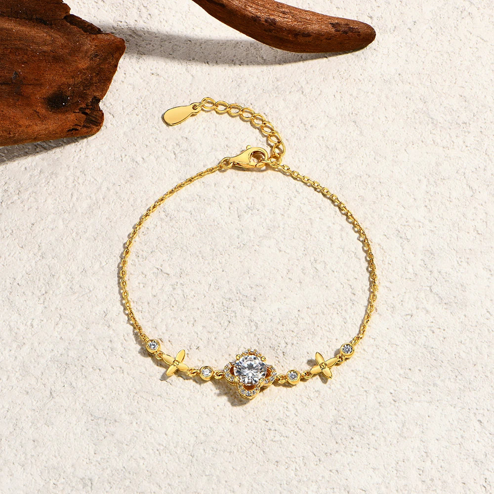 1.0 CT Round Cut Moissanite Flower Bracelet