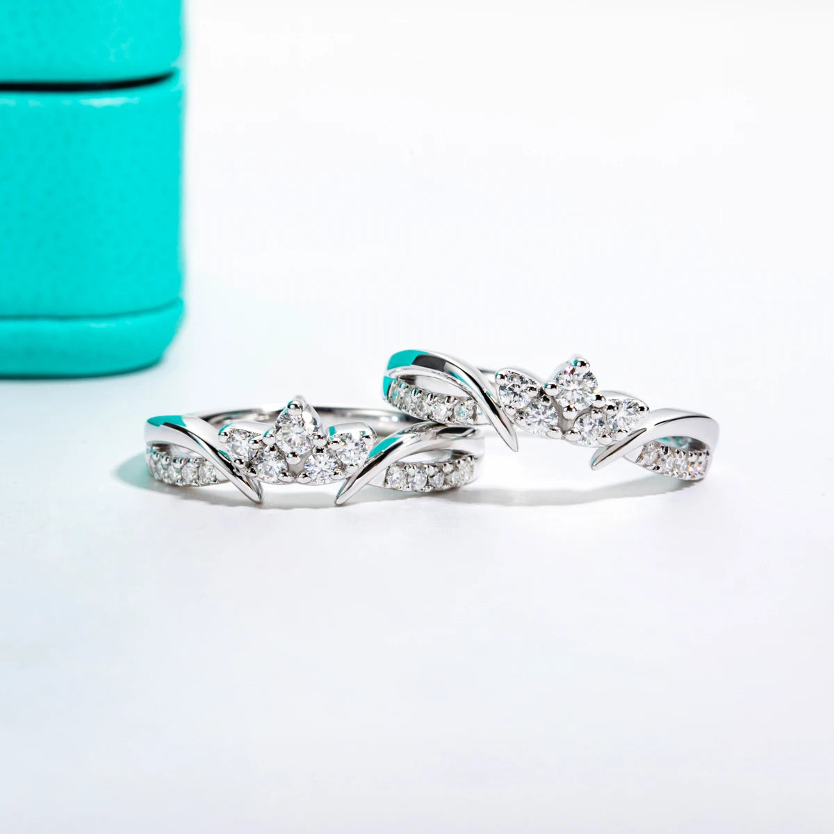 VVS1 D Color Moissanite Bridal Band Set