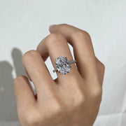 VVS1 D Color 3 CT Oval Cut Moissanite Engagement Ring.