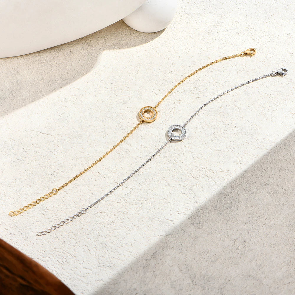 Hollow Circle Moissanite Bracelet