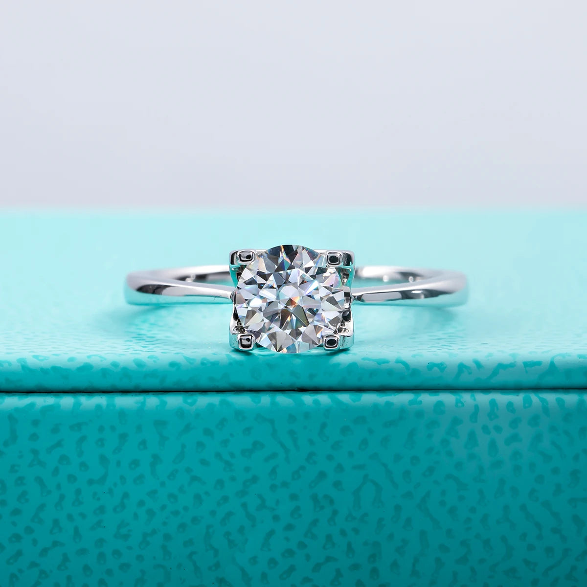 1 Carat VVS1 D Color Moissanite Engagement Ring.