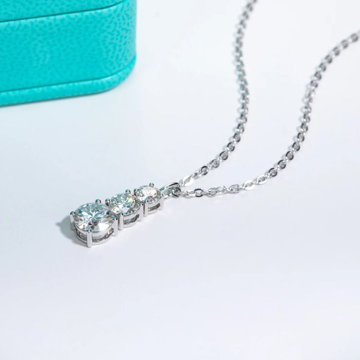 1.8cttw D Color Moissanite Pendant Necklace.