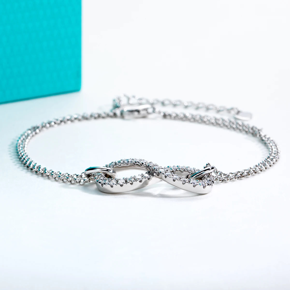 1.7MM Moissanite Bow-Knot Bracelet