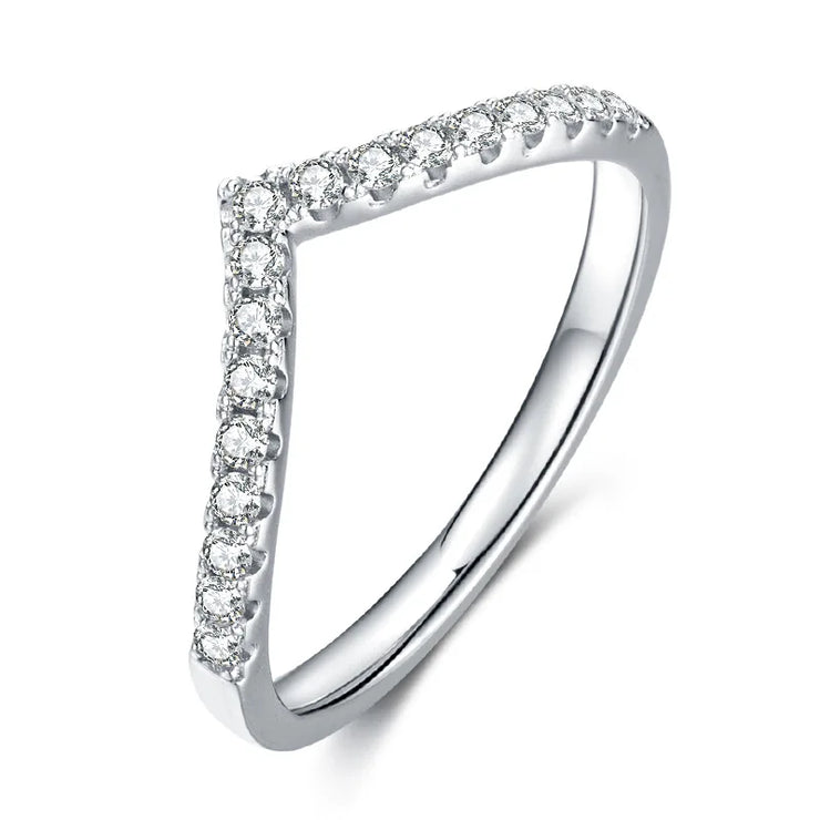 GK Moissanites D Color Moissanite Diamond V Row Ring