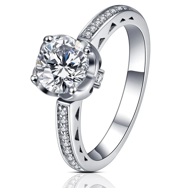1 CT 6.5mm Round Cut Moissanite Promise Ring.