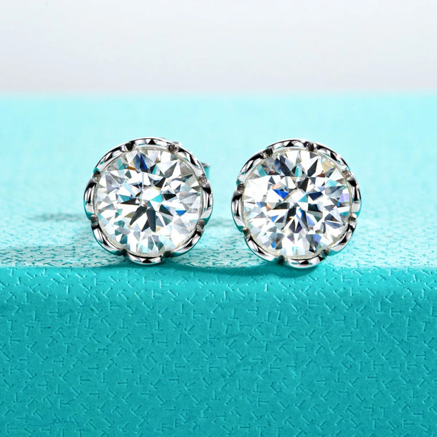 2cttw-6cttw Moissanite Diamond Earrings.