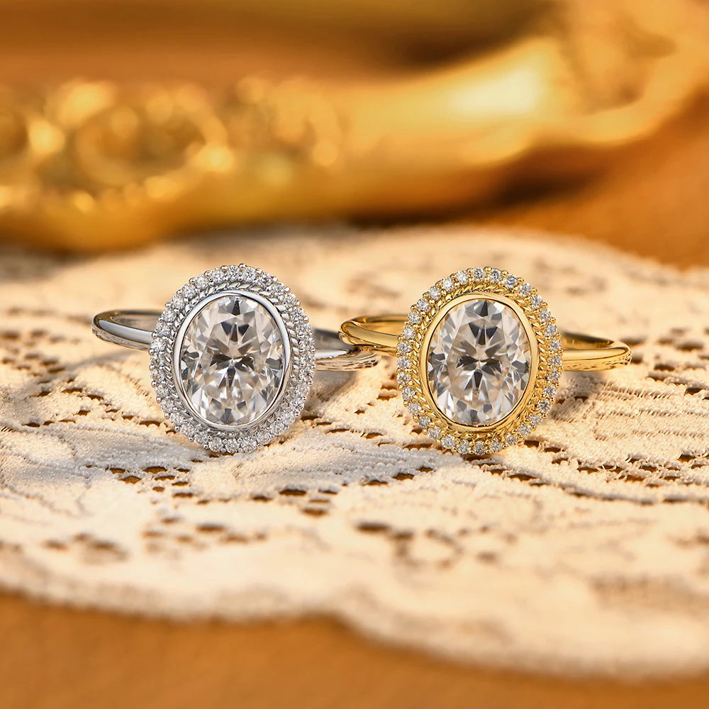 2 CT Oval Cut Halo Moissanite Engagement Ring