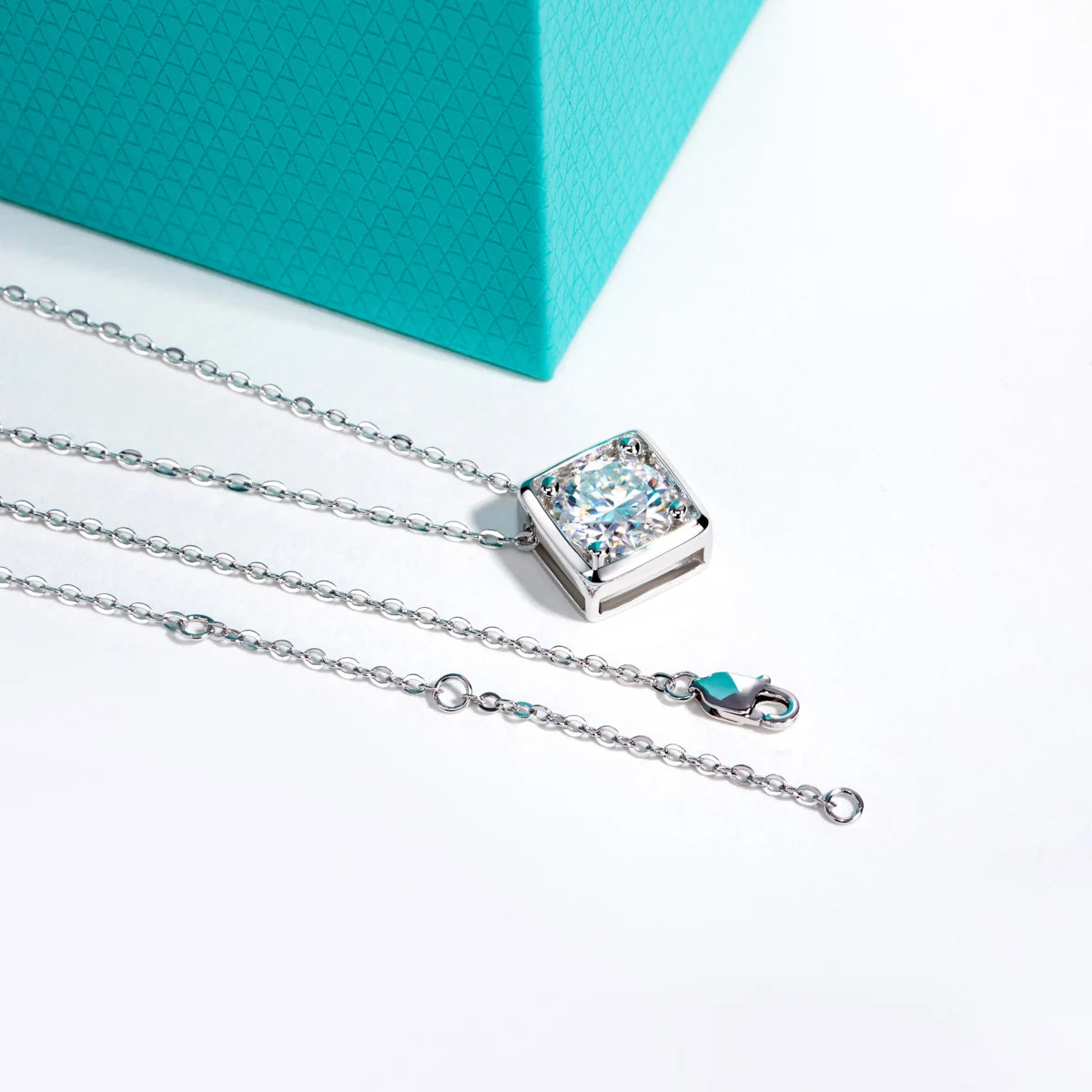 VVS1 Moissanite Square Pendant Necklace