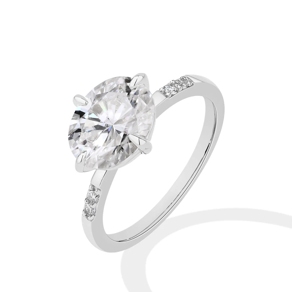 4 CT Oval Cut Moissanite Engagement Ring