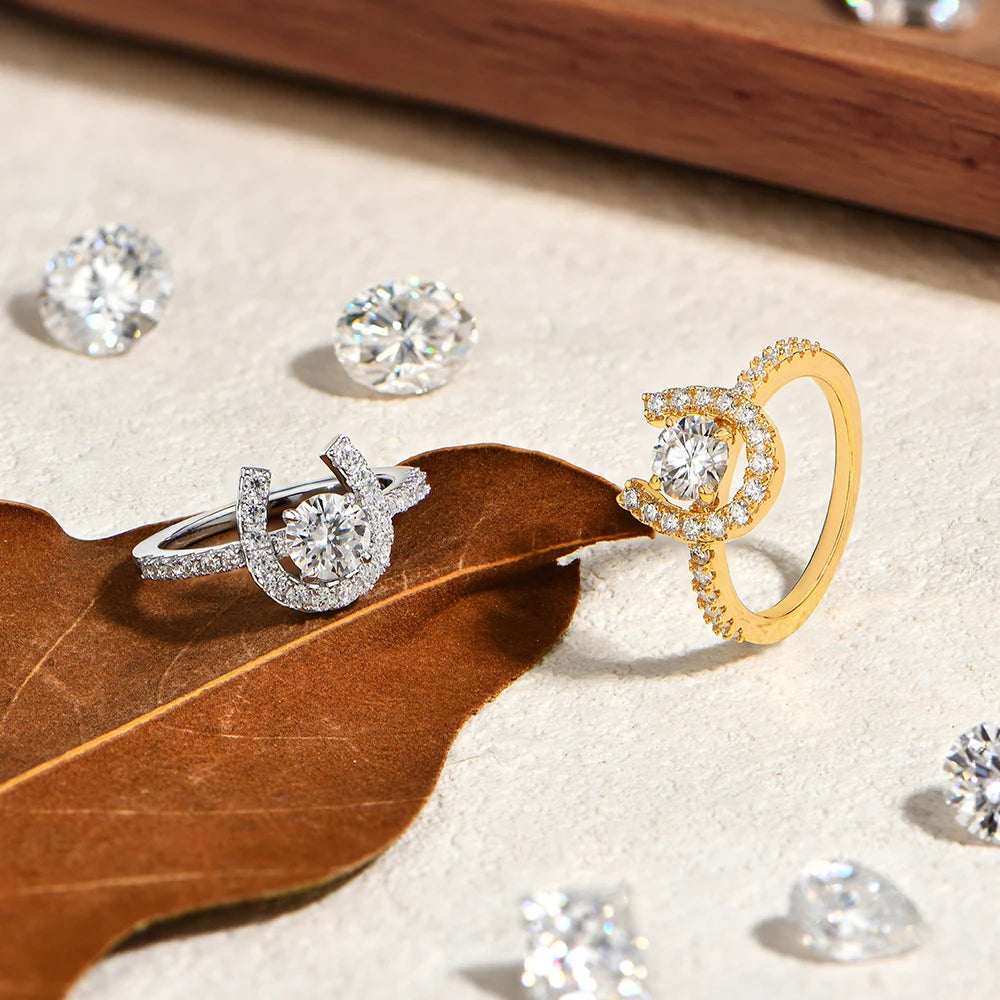 1.5 CTTW Round Cut Moissanite Ring