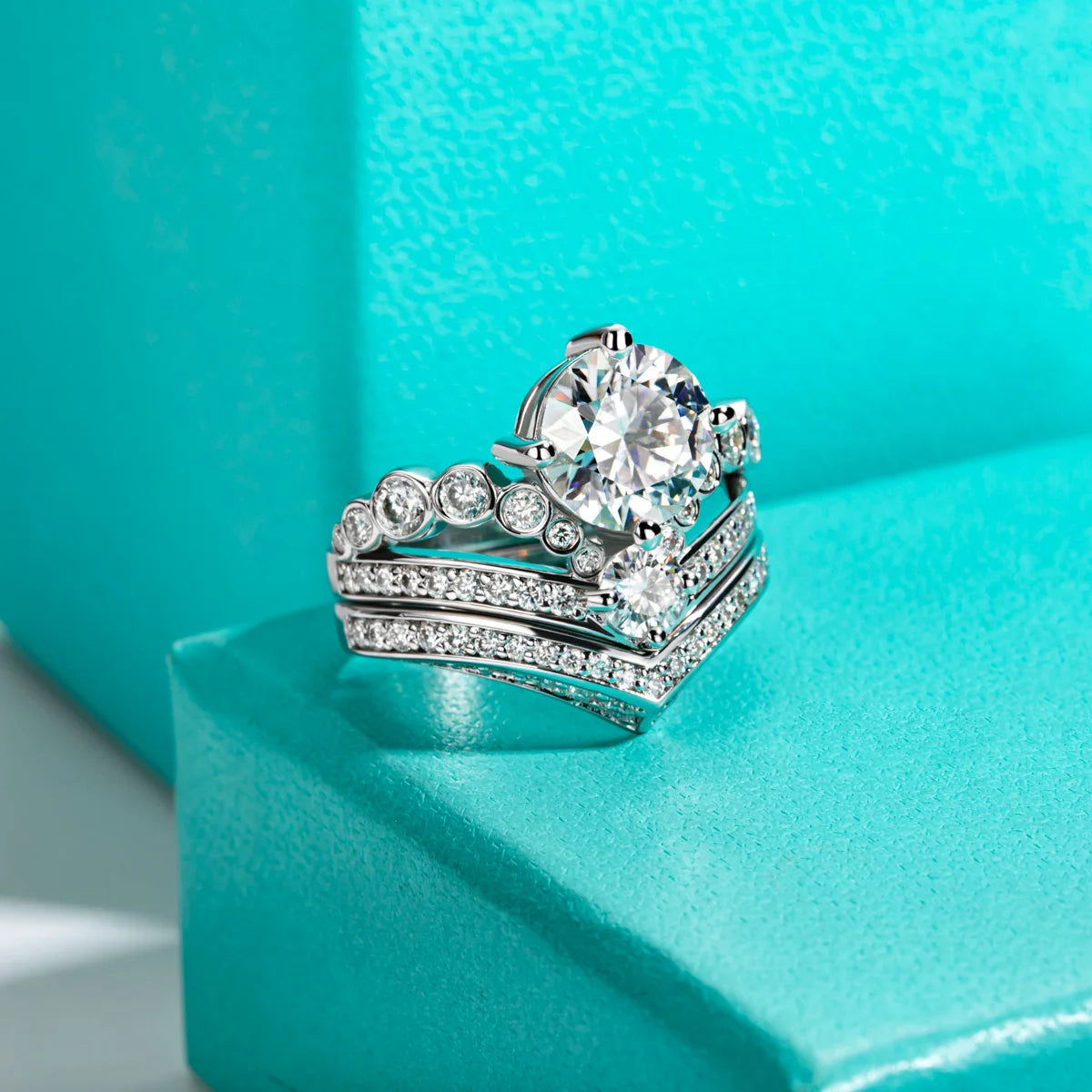 3CT Round Cut Crown Moissanite Engagement Ring Set