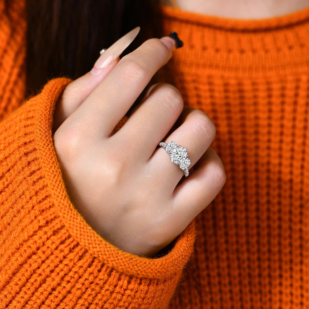3.2 CTTW Oval Cut Moissanite Engagement Ring
