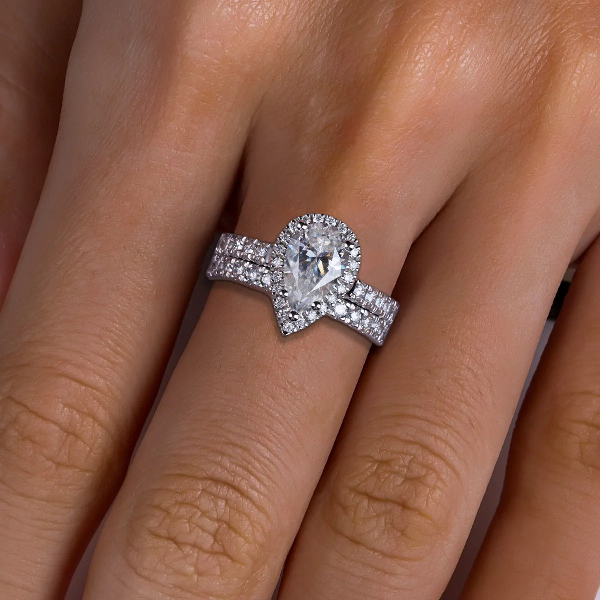 3CT Pear Cut Halo Moissanite Bridal Ring Set