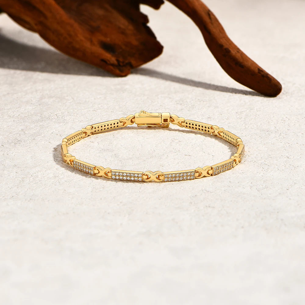 Sparkling 3-Stone Moissanite Bracelet