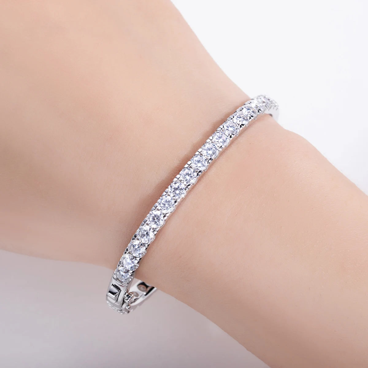 4MM Moissanite Eternity Bangle Bracelet