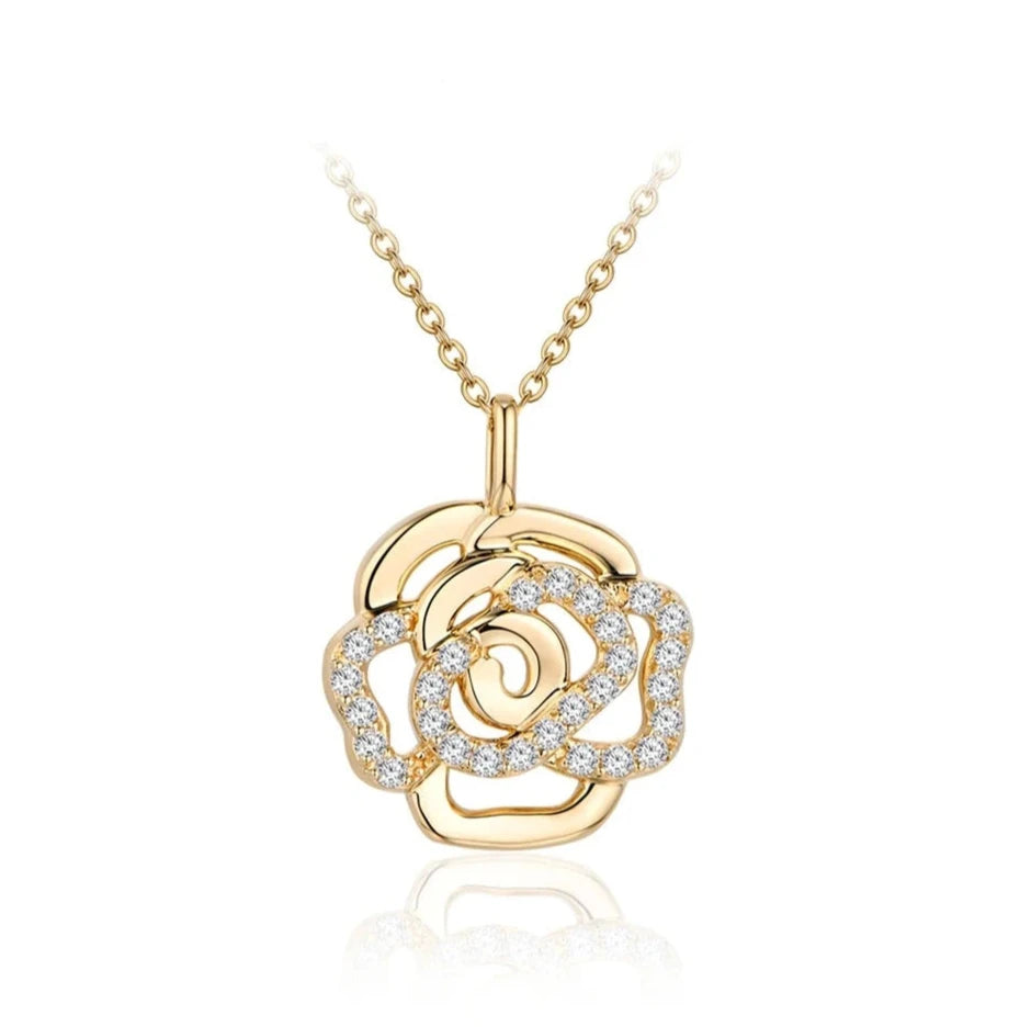 1.5 MM VVS1 D Color Flower Moissanite Pendant Necklace | S925.
