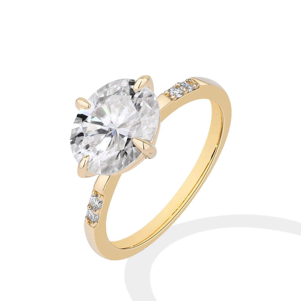4 CT Oval Cut Moissanite Engagement Ring