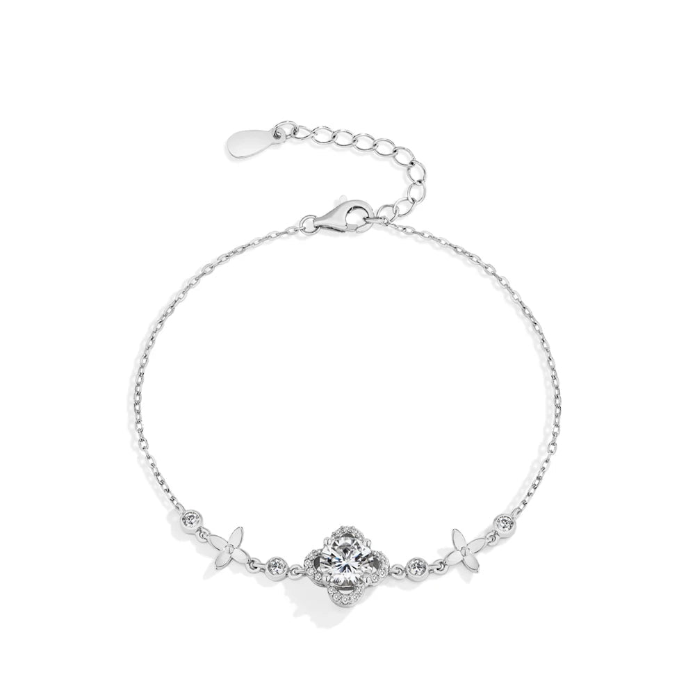 1.0 CT Round Cut Moissanite Flower Bracelet
