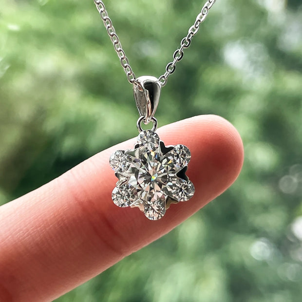 1 Carat Moissanite Flower Heart Pendant Necklace.