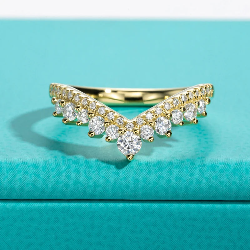 3 MM Moissanite Heart Shape Wedding Band