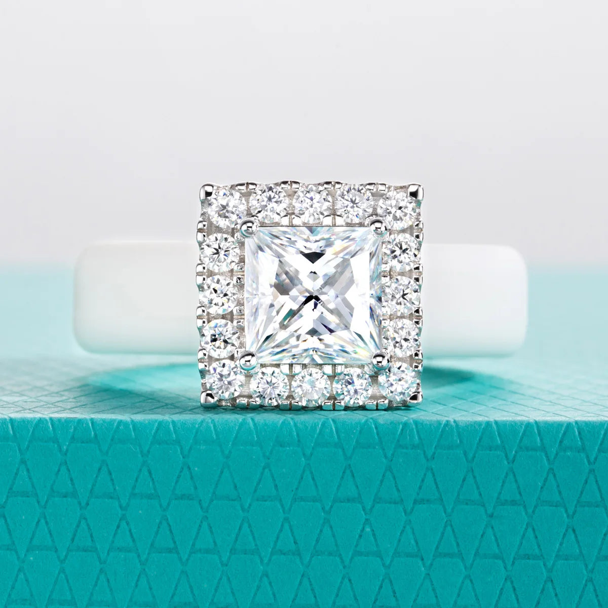 2 CT Princess Cut Moissanite Silicone Ring