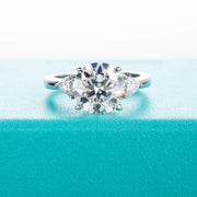 VVS1 D Color 4.6 CT Moissanite Engagement Ring.